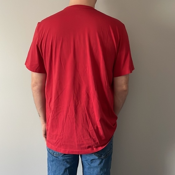 ๐๏ธโโ๏ธ Men's  Nike Red Gym T-Shirt - Size XXL ๐๏ธโโ๏ธ - Picture 3 of 8